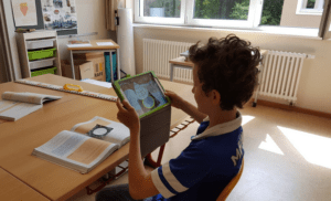 Technology in a Classroom - Augmented Reality is the Future of Education. Research